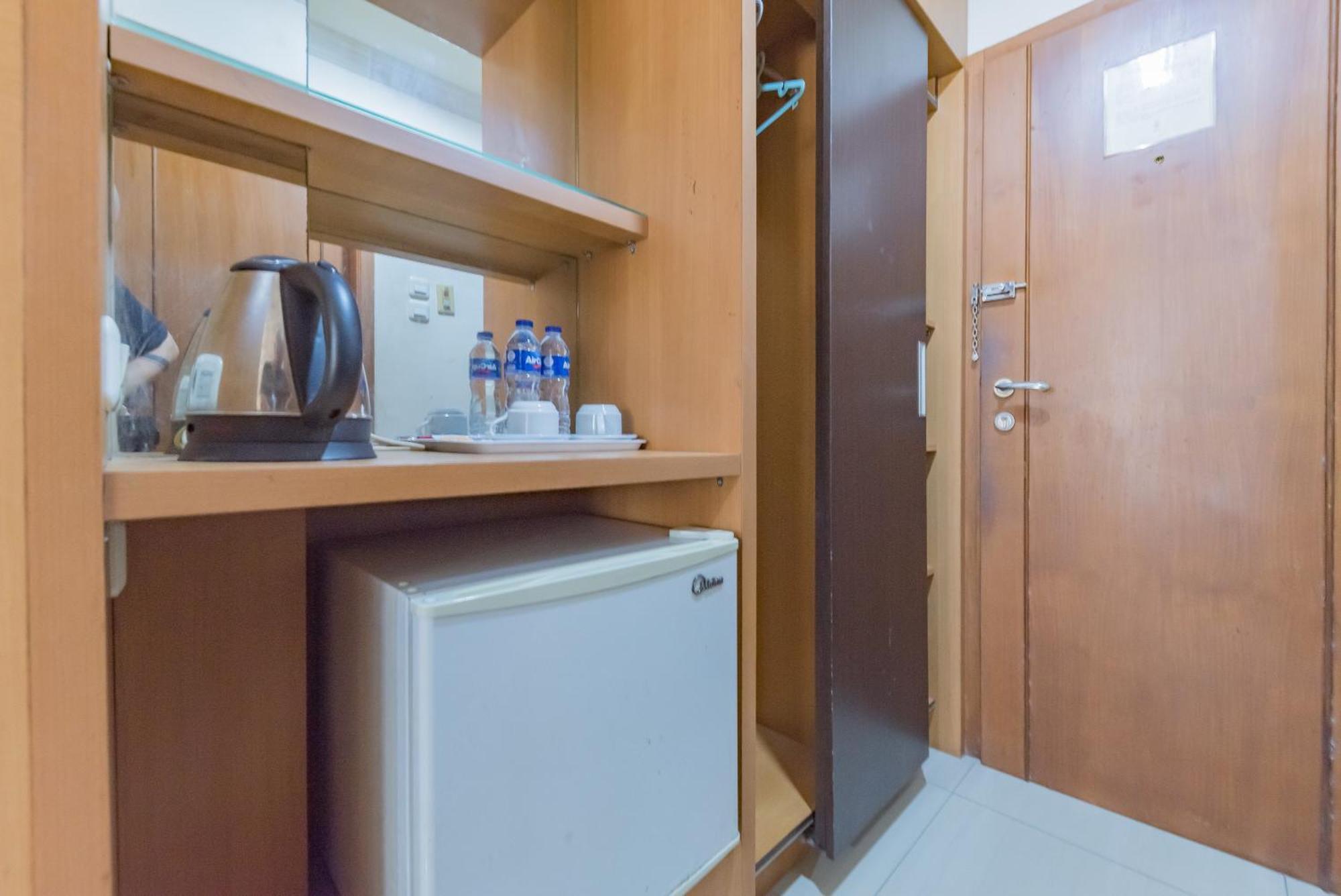 Urbanview Hotel Crown Tasikmalaya By Reddoorz Exteriör bild